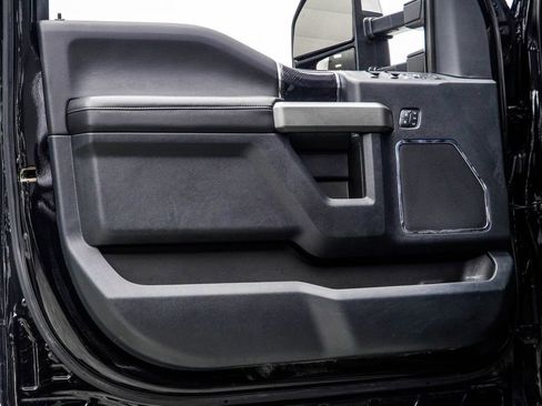 Used 2022 Ford F250 Platinum AWD/4WD image 29