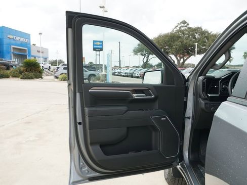 New 2026 Chevrolet Silverado 1500 LT Trail Boss w/ LT Trail Boss Premium Package image 16