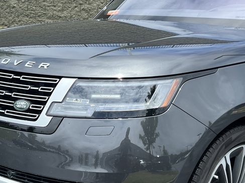 Certified 2023 Land Rover Range Rover Long Wheelbase Autobiography AWD/4WD image 12