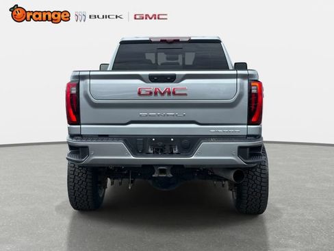 Used 2024 GMC Sierra 2500 Denali w/ Denali Reserve Package AWD/4WD image 4