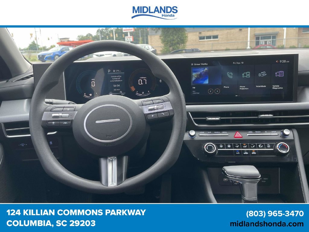 Used 2025 Hyundai Sonata SE FWD image 11