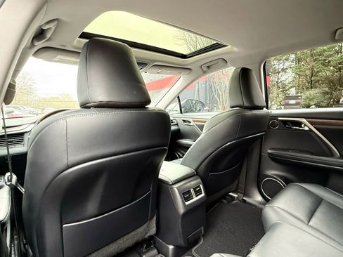 Used 2021 Lexus RX 350L FWD w/ Premium Package image 19