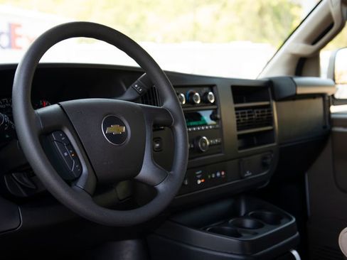 New 2025 Chevrolet Express 3500 Extended w/ Driver Convenience Package RWD image 19