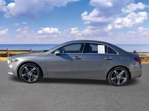 Used 2019 Mercedes-Benz A 220 4MATIC w/ Premium Package image 5