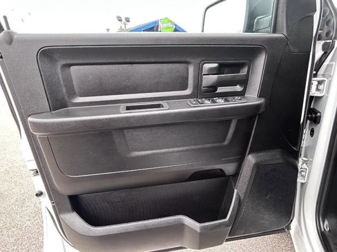 Used 2019 RAM 1500 Express w/ Wheel & Sound Group AWD/4WD image 18
