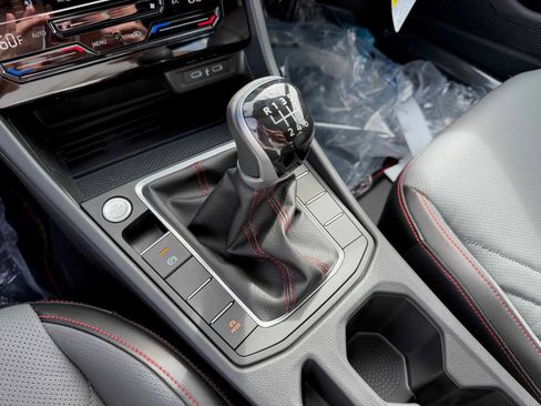 New 2026 Volkswagen Jetta GLI Autobahn FWD image 26