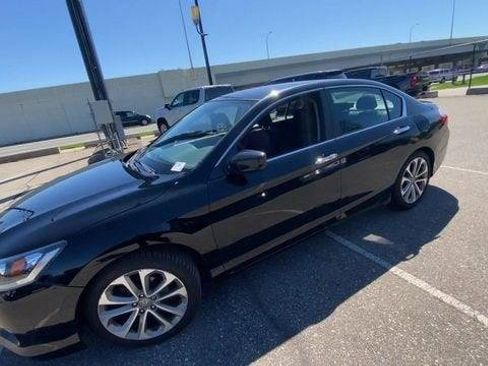 Used 2013 Honda Accord Sport image 8