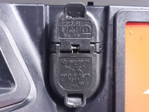 Used 2024 RAM 1500 Classic Warlock image 33