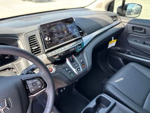 Used 2026 Honda Odyssey EX-L image 20