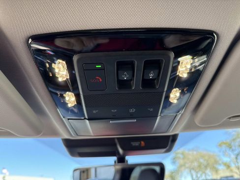 New 2026 Mitsubishi Outlander SE FWD image 45