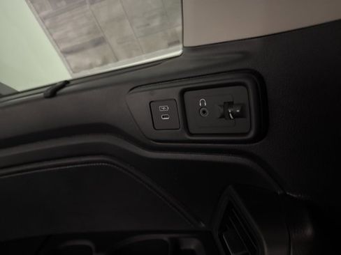 New 2026 Honda Odyssey Touring image 21