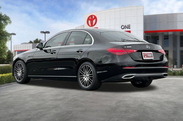 Used 2023 Mercedes-Benz C 300 Sedan image 6