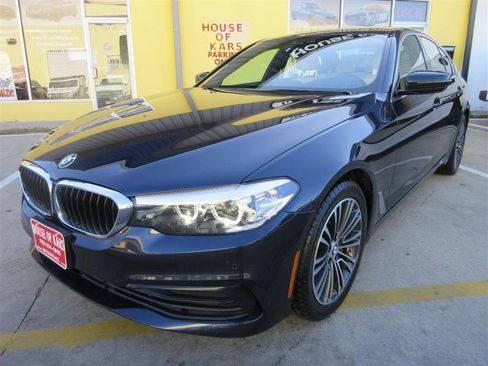 Used 2019 BMW 530i xDrive image 3