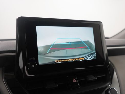 Used 2026 Toyota Corolla Cross L image 26