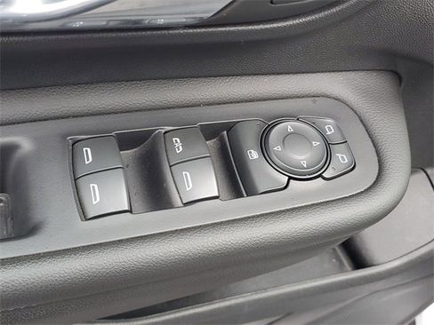 Certified 2023 GMC Terrain SLE w/ Driver Convenience Package image 16