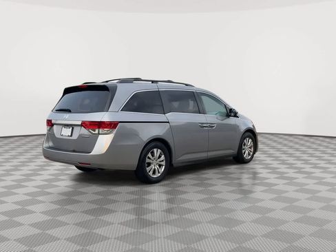 Used 2016 Honda Odyssey SE image 8