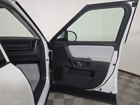 Used 2024 Rivian R1T Adventure AWD/4WD image 18