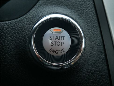 Used 2018 Nissan Altima 2.5 SV image 25