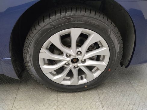 Used 2017 Nissan Sentra S FWD image 31