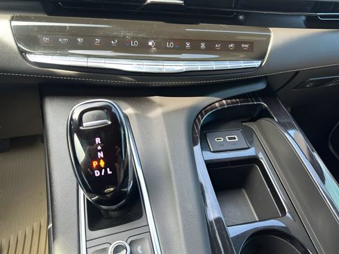 Used 2023 Cadillac Escalade Sport w/ Touring Package AWD/4WD image 22