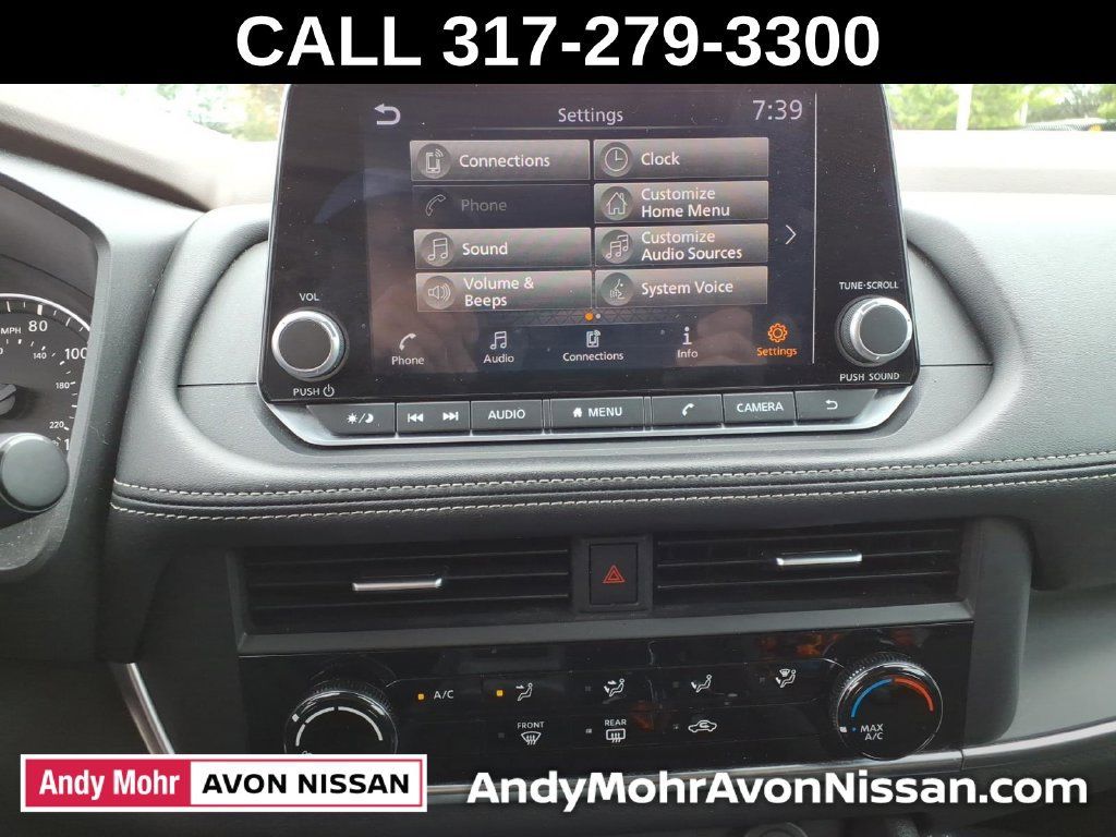 Used 2023 Nissan Rogue S AWD/4WD image 29