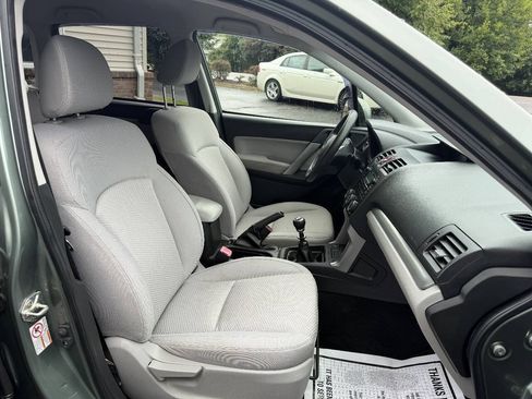 Used 2014 Subaru Forester 2.5i Premium w/ Popular Package #1 AWD/4WD image 21