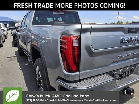 Used 2025 GMC Sierra 2500 Denali Ultimate AWD/4WD image 6