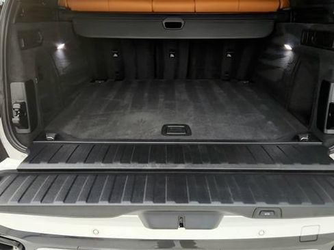 Used 2025 BMW X5 sDrive40i w/ M Sport Package RWD image 30