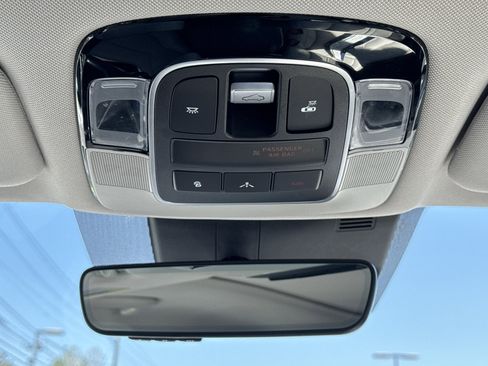 Used 2020 Hyundai Sonata Limited FWD image 15