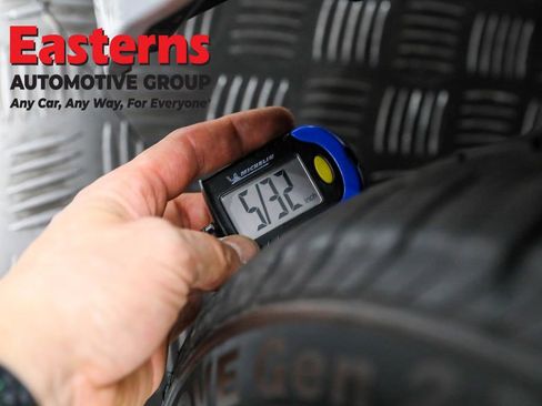 Used 2024 Toyota Camry SE image 27