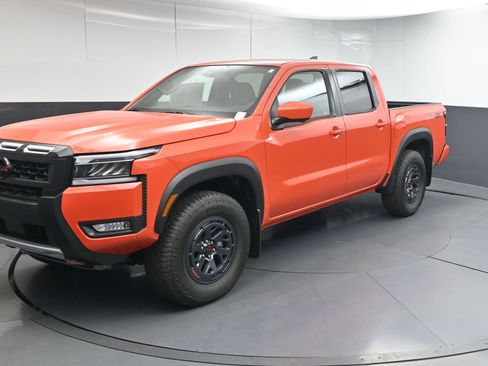 New 2025 Nissan Frontier PRO-4X w/ Pro Premium Package AWD/4WD image 3