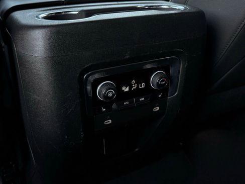 Used 2023 Chevrolet Tahoe Premier image 39