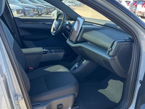 New 2026 Volvo EX30 Plus w/ Protection Package AWD/4WD image 32