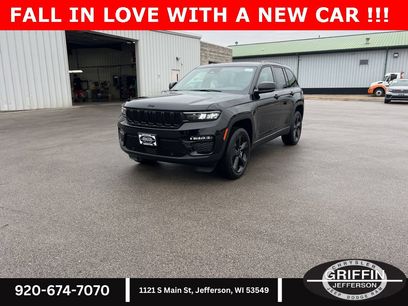 New 2025 Jeep Grand Cherokee Limited w/ Luxury Tech Group II