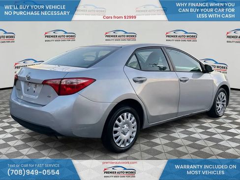 Used 2018 Toyota Corolla LE image 4
