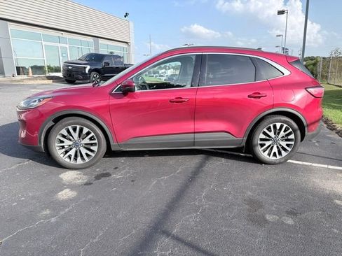 Used 2020 Ford Escape Titanium FWD image 6