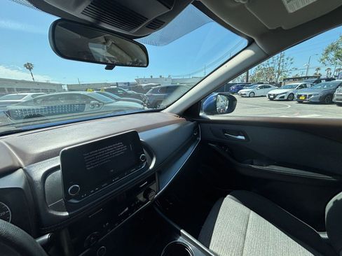 Used 2023 Nissan Rogue SV FWD image 36