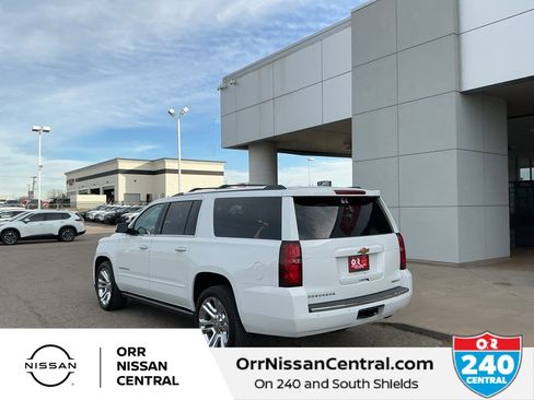 Used 2019 Chevrolet Suburban Premier w/ Premier Plus Edition image 7