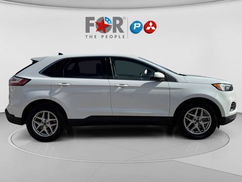 Used 2022 Ford Edge SEL AWD/4WD image 6
