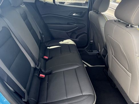 New 2026 Chevrolet Trax ACTIV w/ Sunroof Package FWD image 18