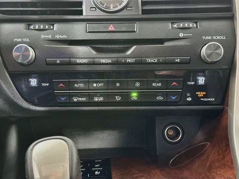 Used 2018 Lexus RX 350L FWD w/ Premium Package image 18