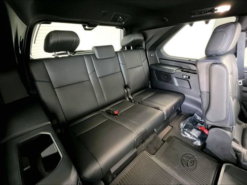 Used 2026 Toyota Sequoia Platinum AWD/4WD image 36