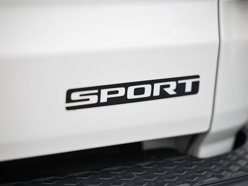 Used 2020 Jeep Gladiator Sport w/ Quick Order Package 24S AWD/4WD image 12