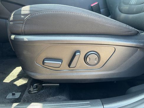 Used 2025 Hyundai Tucson SEL FWD image 22