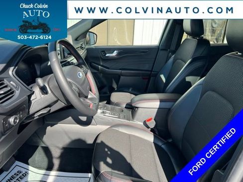 Certified 2025 Ford Escape ST-Line Select AWD/4WD image 15