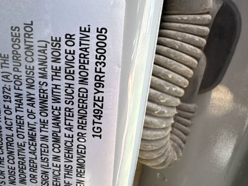 Used 2024 GMC Sierra 2500 AT4X image 24