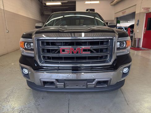 Used 2015 GMC Sierra 1500 SLT w/ Max Trailering Package AWD/4WD image 2
