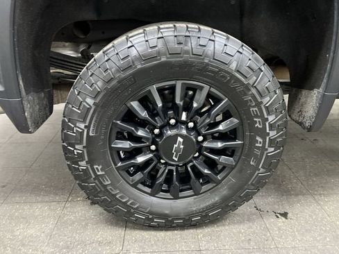 Certified 2021 Chevrolet Silverado 2500 LTZ w/ LTZ Plus Package image 33