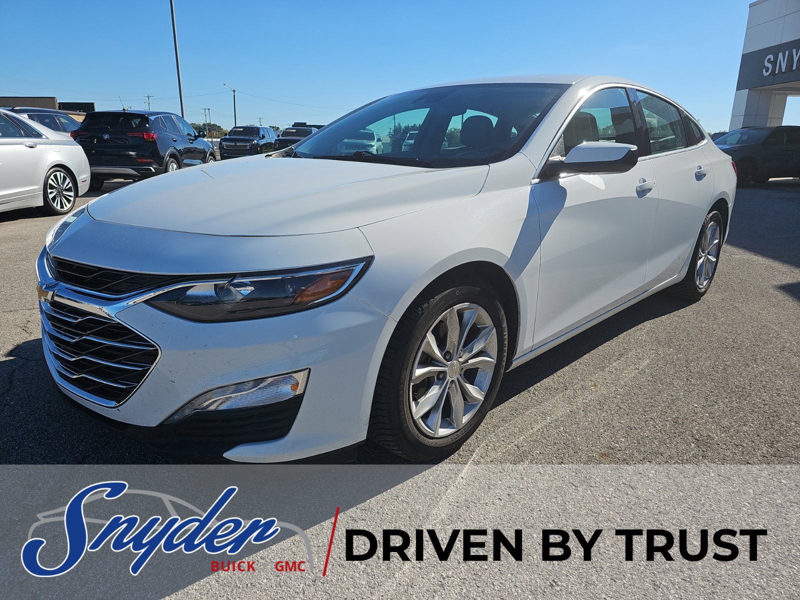 Used 2023 Chevrolet Malibu LT FWD image 3