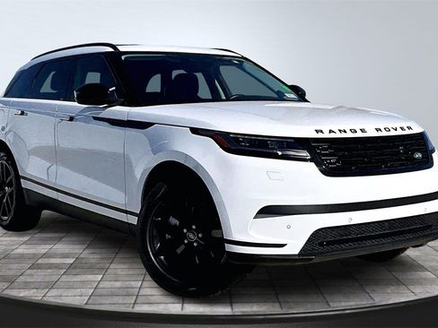 Used 2024 Land Rover Range Rover Velar S image 2